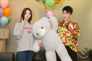 娱乐圈吃瓜背景图女主角,揭秘“瓜王”背后的女主角传奇